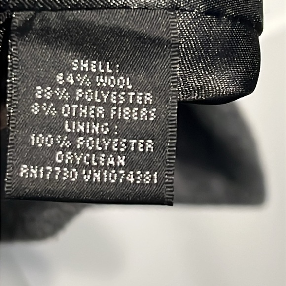 Mossimo Women's Wool Blend Lined Heavy Zipper Front Coat - Size Medium - Picture 8 of 9